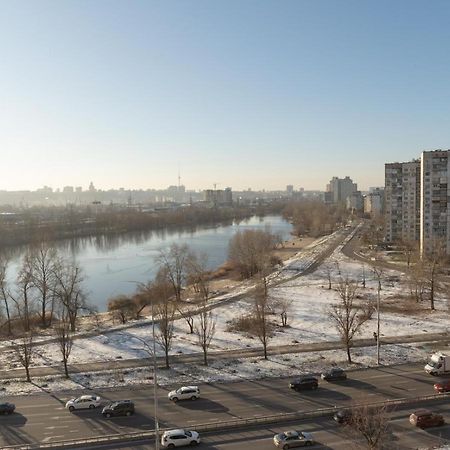 Apartment Obolon Natalka Park Kiev Buitenkant foto