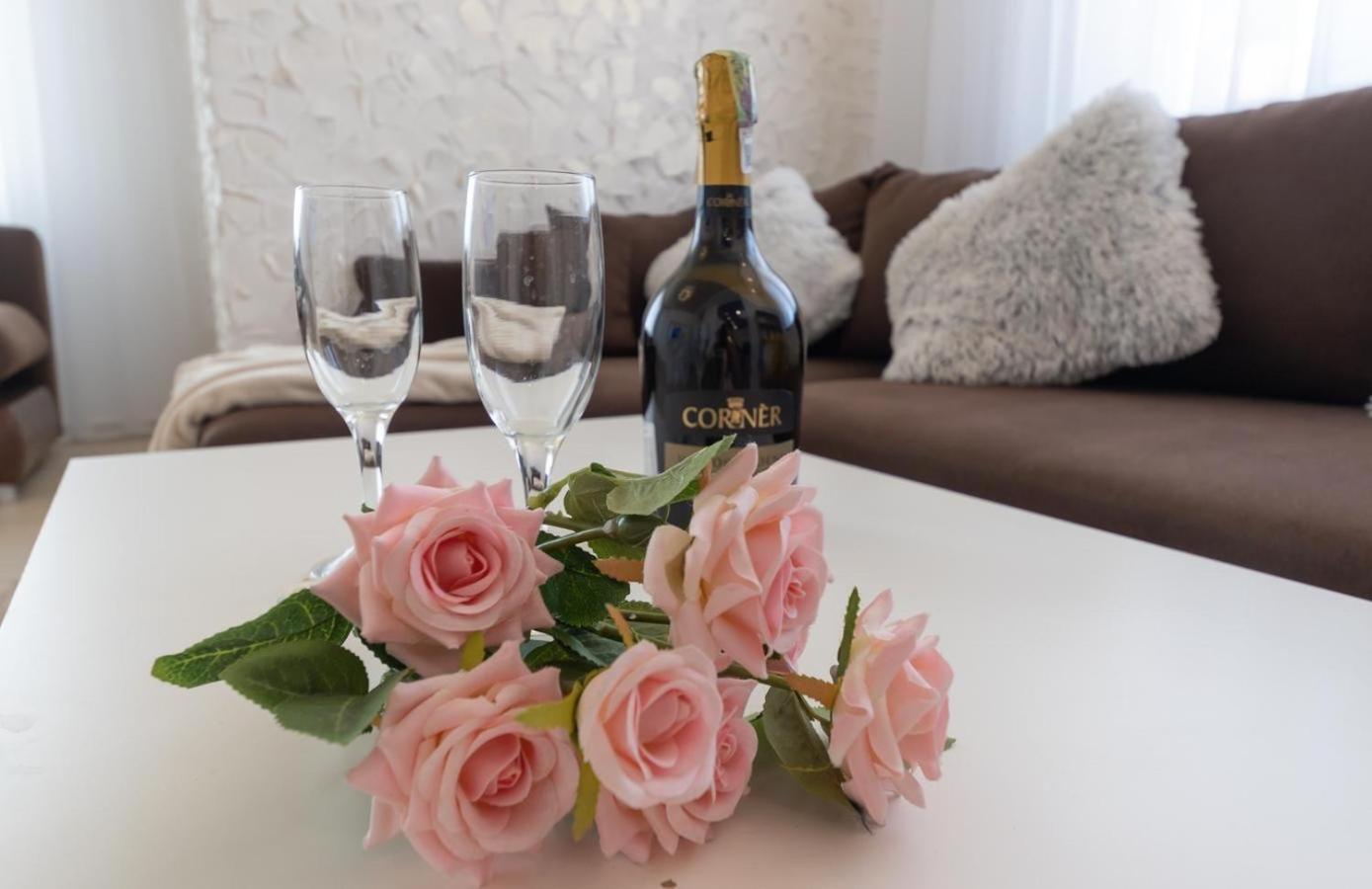 Apartment Obolon Natalka Park Kiev Buitenkant foto
