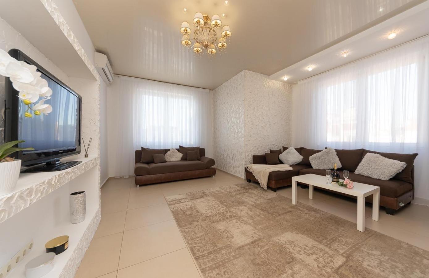 Apartment Obolon Natalka Park Kiev Buitenkant foto