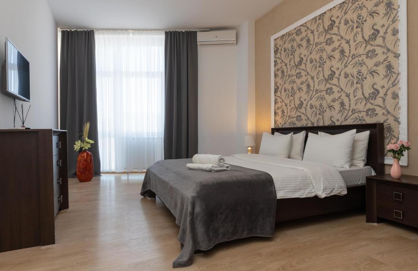 Apartment Obolon Natalka Park Kiev Buitenkant foto